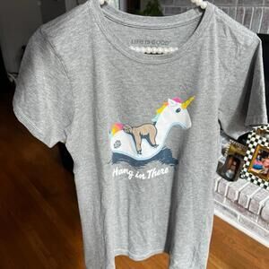 Life‎ is good women’s sloth T-shirt size small